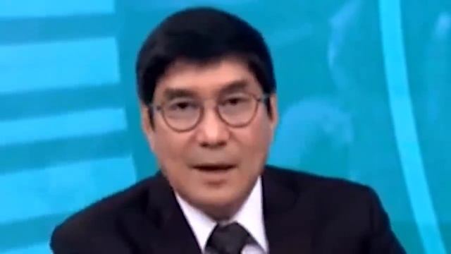 PART 1 | VIRAL VIDEO NG ALITAN NG BABAE AT LALAKI SA E-JEEP. BABAE, HUMARAP KAY IDOL! смотреть онлайн