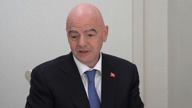 КР Президенти Садыр Жапаров менен FIFA президенти Джанни Инфантинонун расмий жолугушуусу