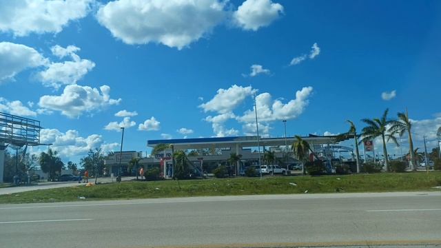 Ураган Yan Susanin или итальянская забастовка западного побережья Флориды. смотреть онлайн