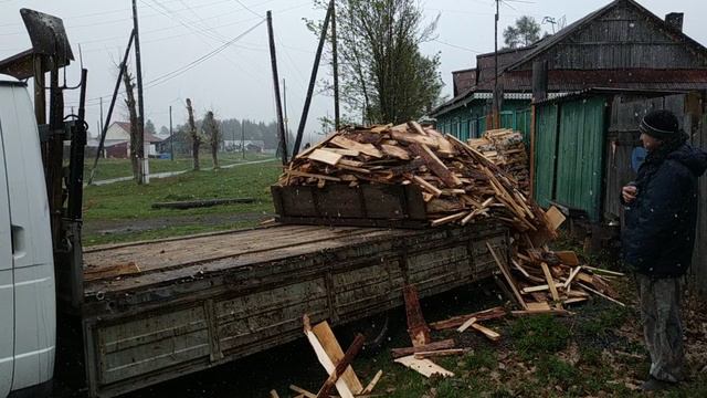 Саморазгрузка дров смотреть онлайн