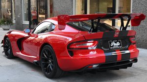 ОБЗОР: Dodge Viper ACR 2008 года, был безумно хардкорной машиной для трека.