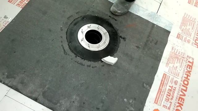 Устройство плоской кровли: монтаж воронки смотреть онлайн