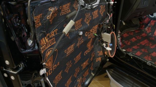 Toyota Land Cruiser Prado 2022. Полная шумоизоляция салона. смотреть онлайн