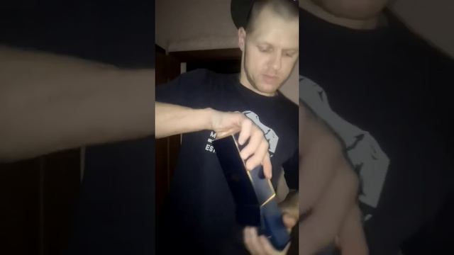 Парни! Всех с праздником! Крепкого здоровья и благополучия! смотреть онлайн