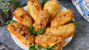 Новая начинка – новый вкус!
КУРИНЫЕ РУЛЕТИКИ С СЫРОМ И БЕКОНОМ