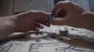 Как снять кнопку смывного бачка унитаза IDDIS.