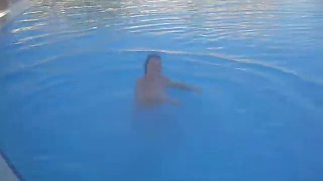 вика делает крутое сальто смотреть онлайн