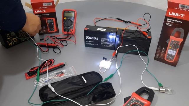 Unit 204+ Unit UT33D Kutu Açılımı Kablodan Temassız Amper Ölçümü смотреть онлайн