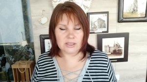 Как закрасить седину? Укрепить волосы хной.