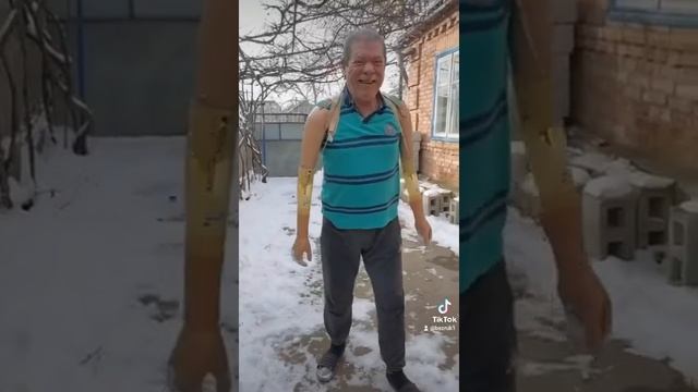 У вас зимой руки не мёрзнут??? смотреть онлайн