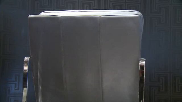 1 Occasional Chair