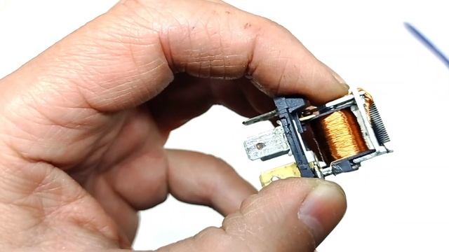 Как подключить реле. Простая схема подключения через реле