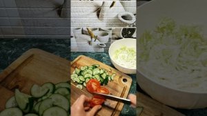самый простой и быстрый овощной салат #готовимдома #пекинская капуста #рецепты