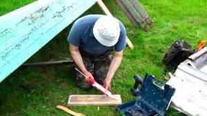 2018 Ремонт ооочень старой лодки Природа и футбол отвлекают.mp4