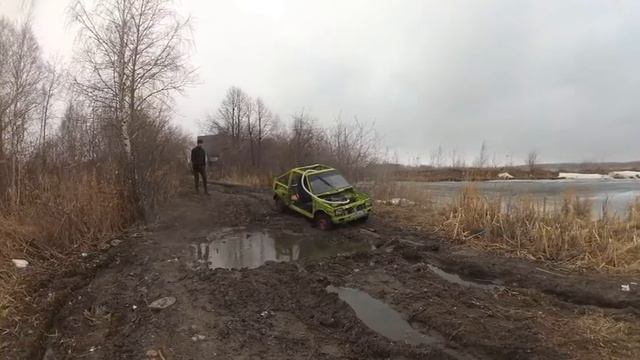 БАГГИ ИЗ ОКИ. Часть 3 - ДОБИЛИ НА БЕЗДОРОЖЬЕ смотреть онлайн