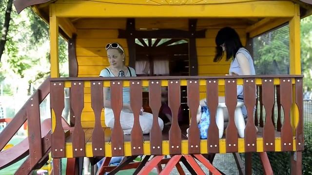 Ейск. Детская площадка "Сказка".06.06.2017 год смотреть онлайн