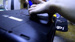 Замена HDD на твердотельный накопитель SSD на ноутбуке Acer