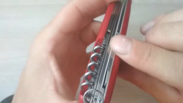Victorinox Rangergrip  швейцарское Не-качество