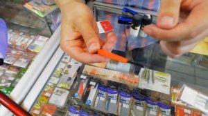 как одеть стопарочик и поплавок