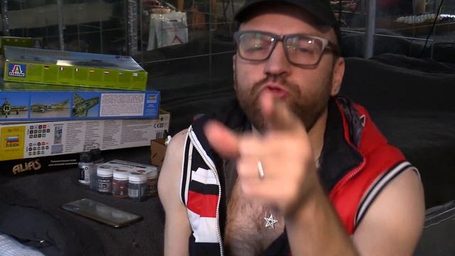 Посылаю модельную посылку детишкам в школу в Луганск / Делайте добро от души ! ! ! смотреть онлайн