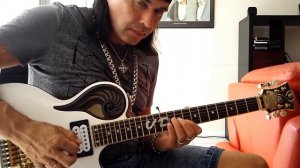 Хроматический пассаж (4) - Уроки игры на электрогитаре №49  Dolgin School