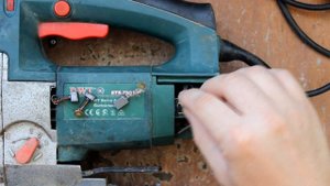 Лайфхак по замене щеток в электроиструменте