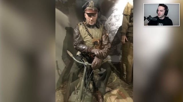 HOW HAD I NEVER NOTICED THIS??? смотреть онлайн