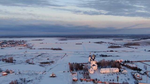 "Святые храмы" - видеоролик с видами на храмы Ивановской области на реке Тезе под песню "Молитва" смотреть онлайн