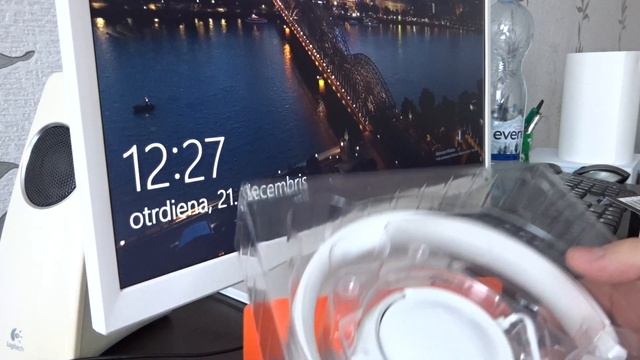 JBL TUNE 500 смотреть онлайн