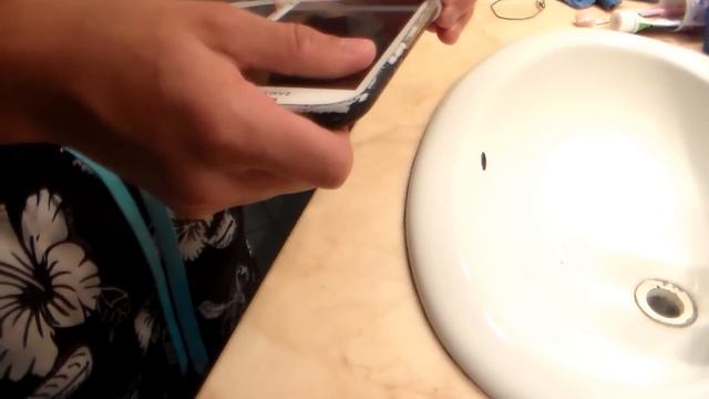 Astuce : Comment fixer son portable sur son guidon de vélo + demo enceinte bluetooth смотреть онлайн