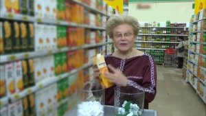 Что и зачем скупают эстонцы на российских прилавках: сотни яиц и литры майонеза