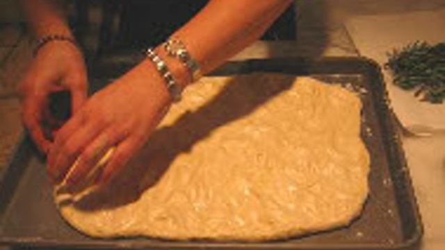 Фокачча с розмарином и фокачча с оливками и томатами