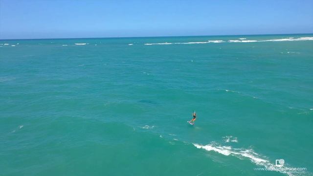 Kiteboarding & Kite surfing strapless Cabarete