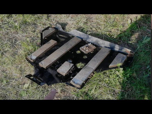 Помял защиту редуктора на ниве!! (Reupload) смотреть онлайн