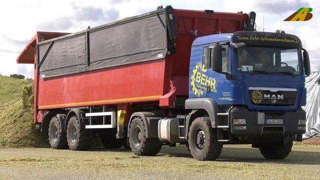 Großeinsatz Mais häckseln 2019 - Krone BigX 850, Claas Jaguar 970 farmer corn harvest Maisernte