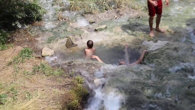 Пятигорские "бесстыжие ванны". Бесплатно и полезно. смотреть онлайн