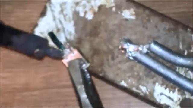 Ремонт ОТГ USB кабеля теми подручными средствами, что имеются у каждого смотреть онлайн