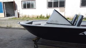 Алюминиевая лодка ALUTON 390 DC