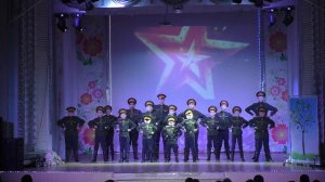 Попурри военных строевых песен. Исп. группа "Родники" ансамбля "Карамельки". г.Райчихинск, Амур обл