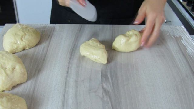 Как приготовить вкусную выпечку. Ватрушки с курицей, сыром и томатами. Рецепты Алины.