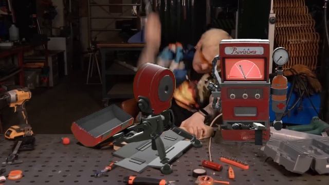 Даня Крастер строит турель и раздатчик TF2