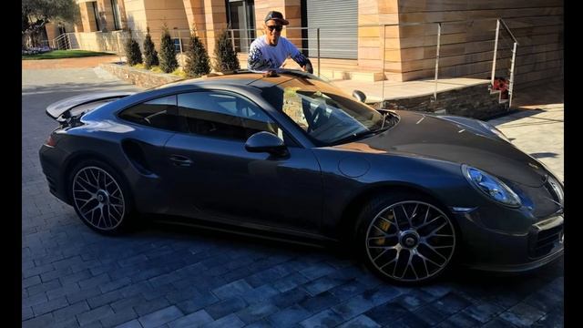 Cristiano Ronaldo Fashion Style 2016 смотреть онлайн