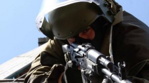 Боец молодой