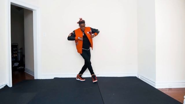 Crip Walk VS Blood Walk Tutorial
