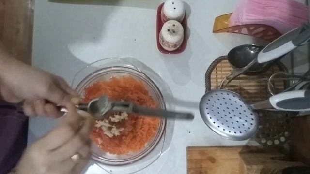 Закуска из моркови с чесноком. смотреть онлайн