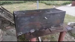 Инструментальный ящик , для BAW Fenix из старого бака.