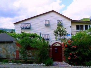 Новомихайловский снять жилье недорого. Отдых в Новомихайловском бронирование. «Инжир» ГОСТЕВОЙ ДОМ