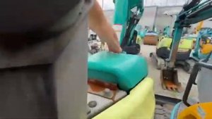 Осмотр техники в Японии . Экскаватор Янмар В3-6а . Цена в рф оринтир 1.200.000