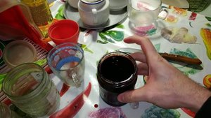 Лайфхак, как открыть банку с вареньем?