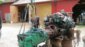 T-150 K, замена коробкy передач...